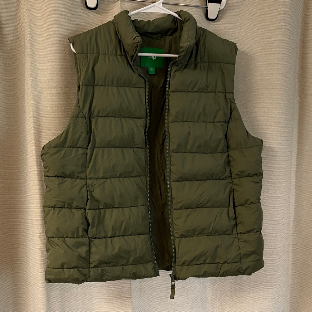 Dip Olive Quilted Vest
